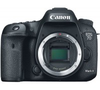 Canon EOS 7D Mark II body