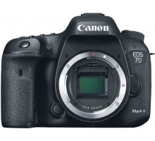 Canon EOS 7D Mark II body